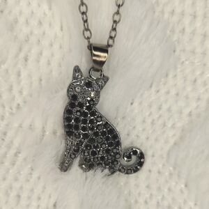 Elegant Black Cat Pendant Necklace